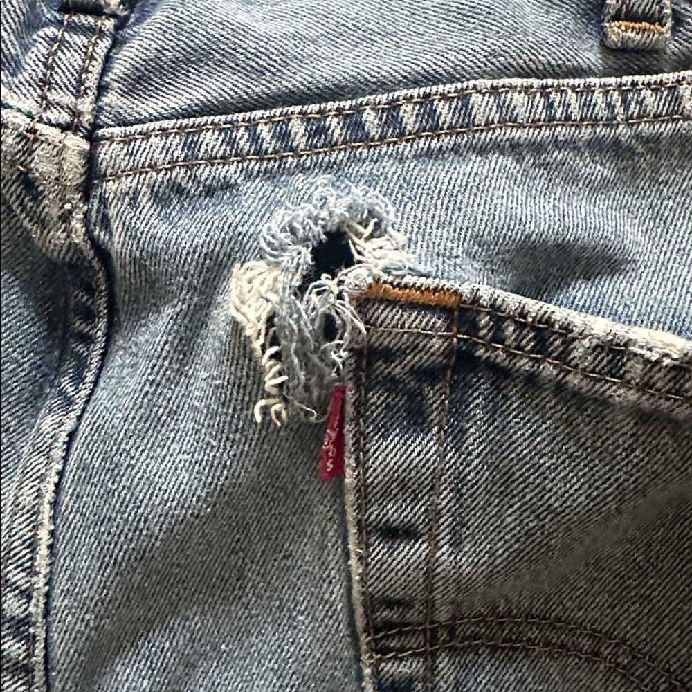 Levi’s 550 Classic Denim Blue Jeans - Picture 8 of 10
